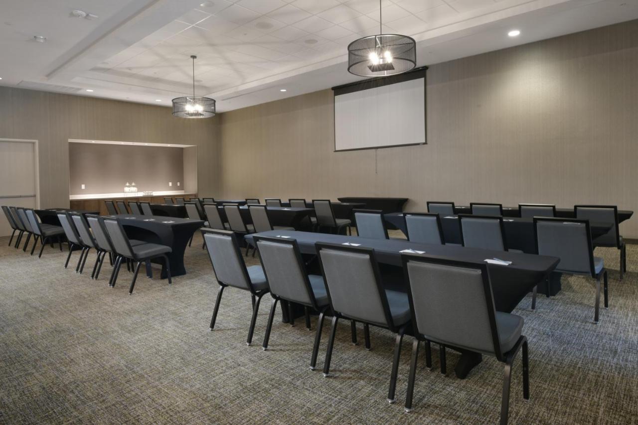 Springhill Suites By Marriott Lindale Tyler Bagian luar foto