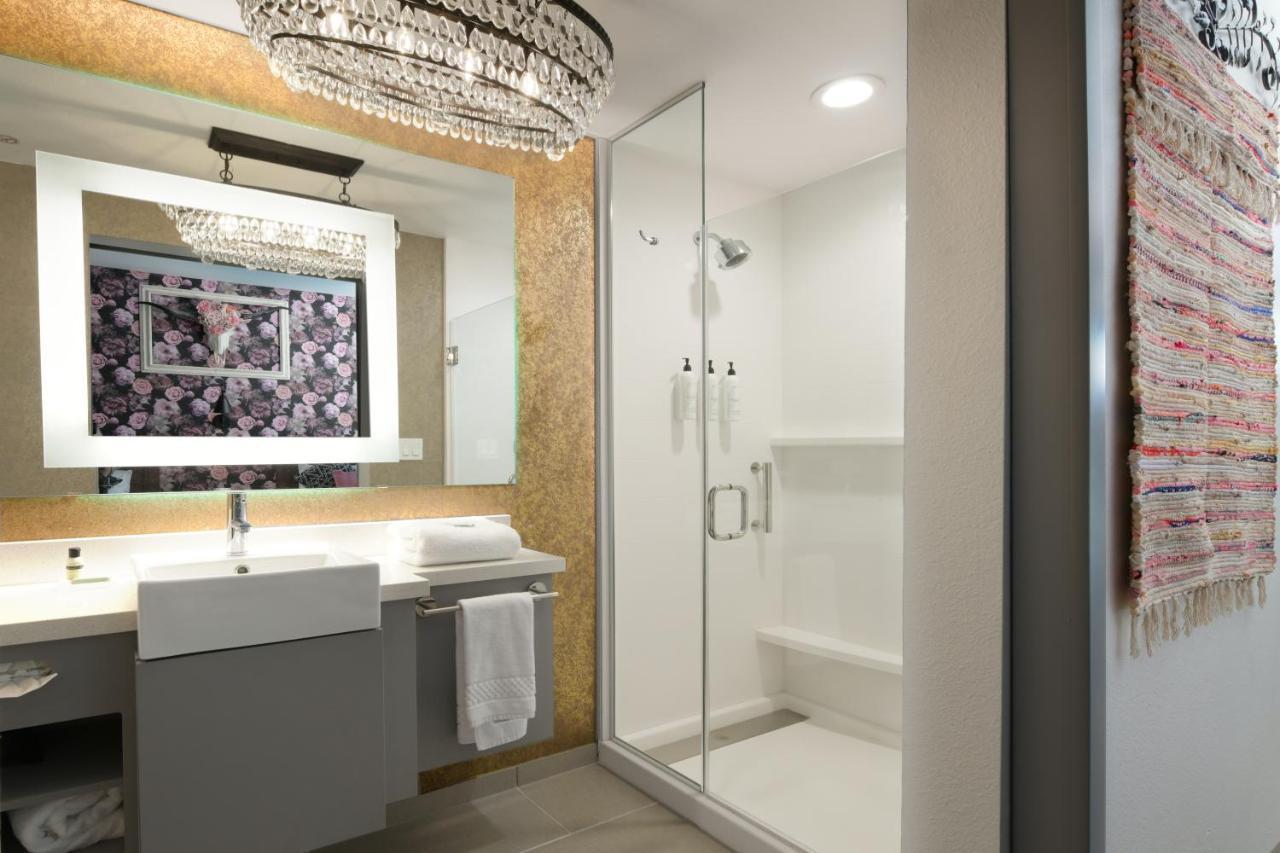 Springhill Suites By Marriott Lindale Tyler Bagian luar foto