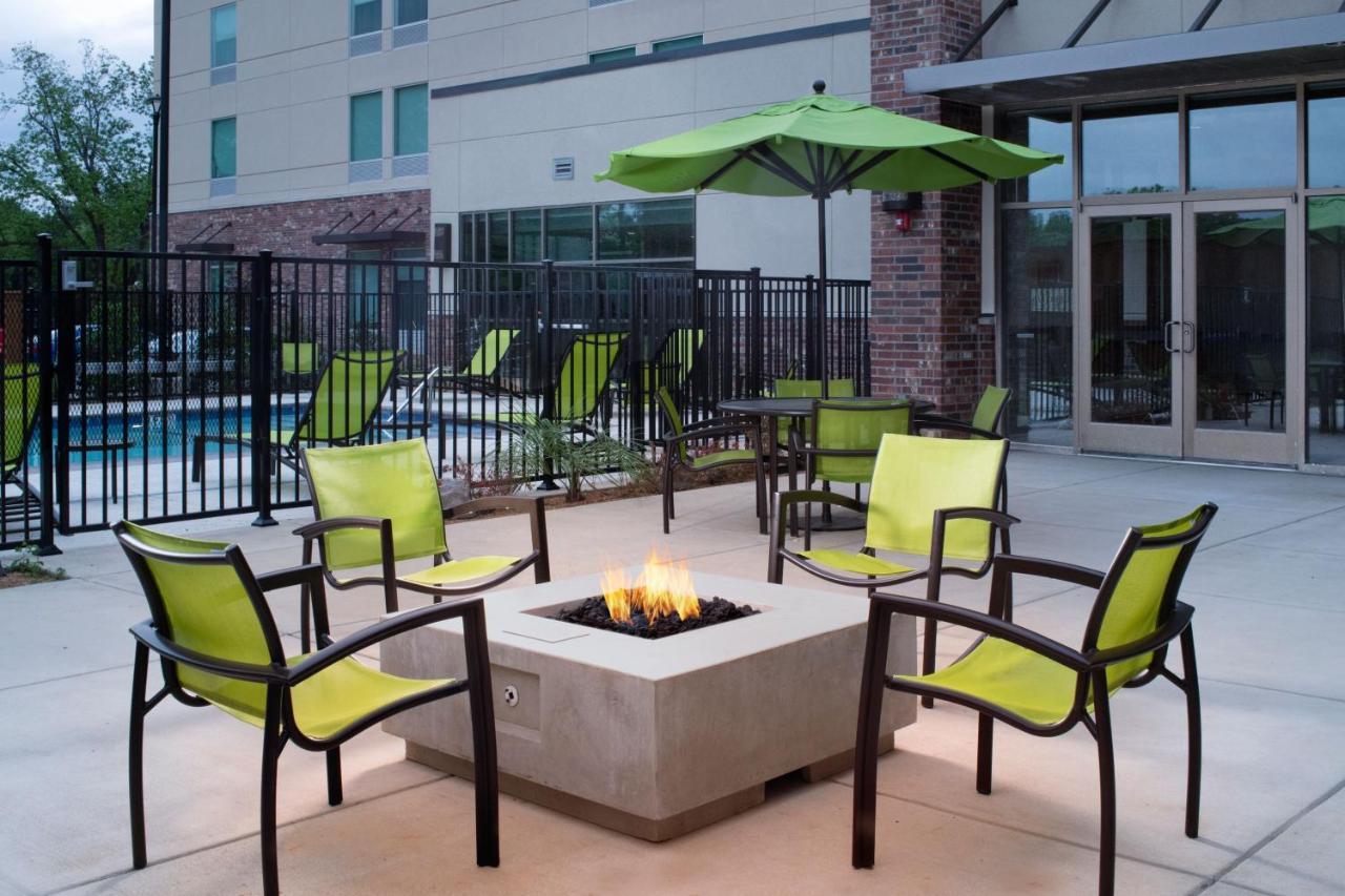 Springhill Suites By Marriott Lindale Tyler Bagian luar foto