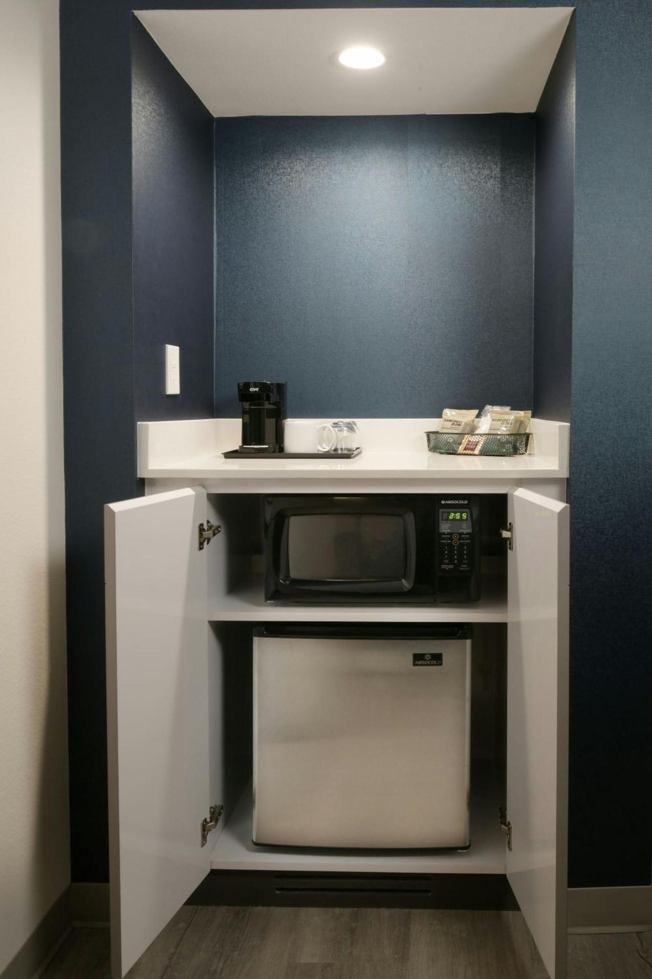 Springhill Suites By Marriott Lindale Tyler Bagian luar foto